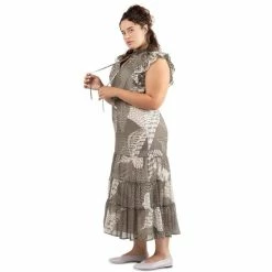 Best Pirce 💯 Black Tape Trendy Plus Size Garden Green Tiered Maxi 👗 Dress ⭐ -Black Tape Shop unnamed file 579